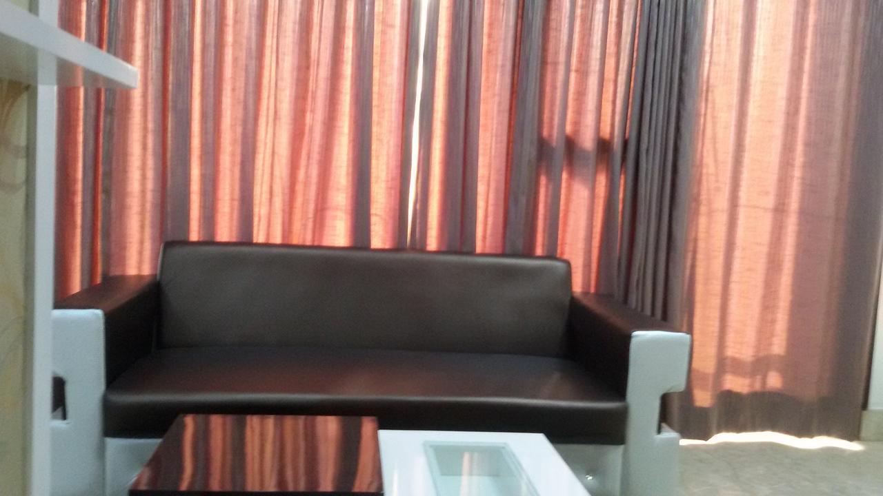 Hotel Royal International New Delhi Luaran gambar