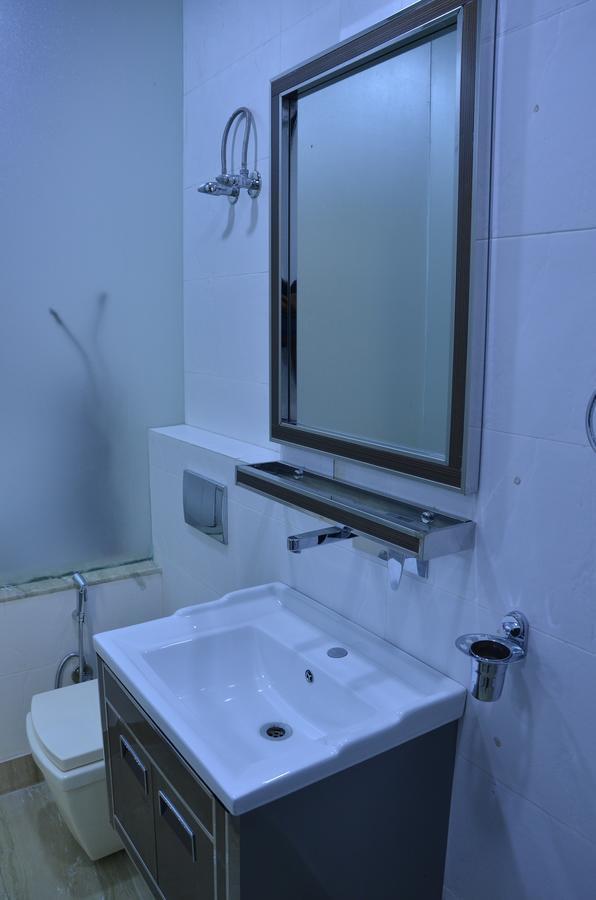 Hotel Royal International New Delhi Luaran gambar