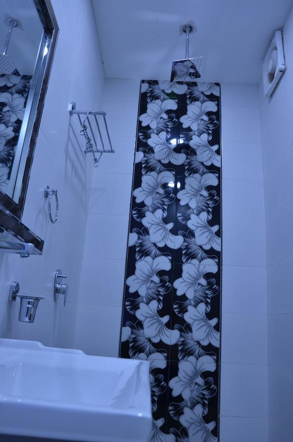 Hotel Royal International New Delhi Luaran gambar